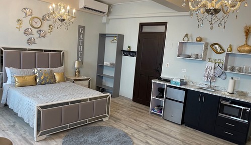 Luxury Studio