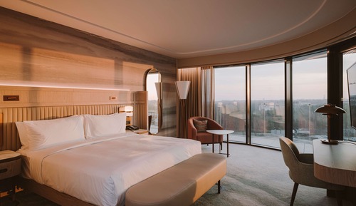 Room, 1 King Bed, Accessible, Balcony