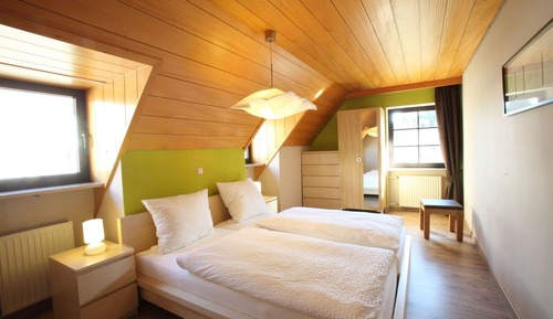 Townhome, 2 Queen Beds, City View
