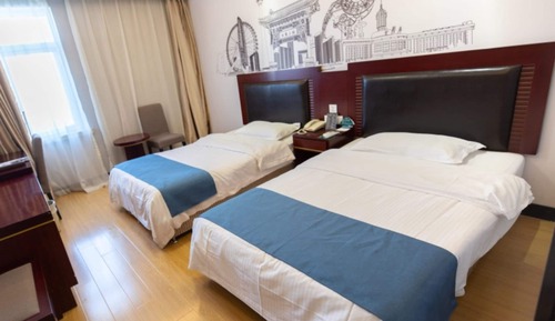 Superior Twin Room