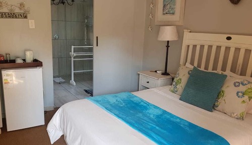 Comfort Room, 1 Queen Bed