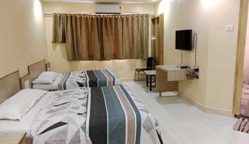 Basic Suite, 2 Double Beds
