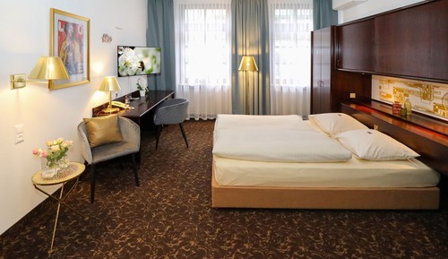 Queensize-Room