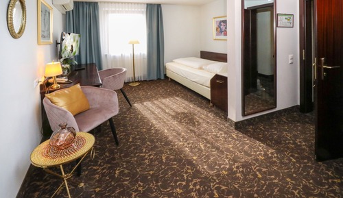 Comfort Single Room