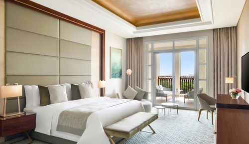Signature Suite, 1 Bedroom, Balcony, Pool View