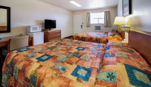 Room, 2 Queen Beds, Non Smoking