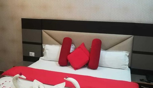 Superior Double Room, Accessible, Garden View