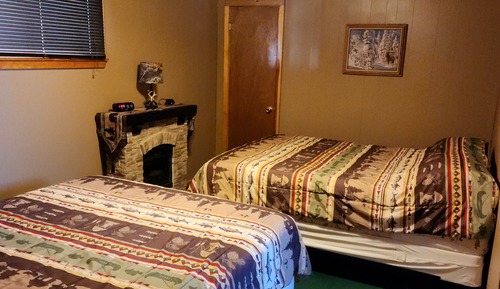 Suite, 2 Queen Beds, Non Smoking, Mountain View