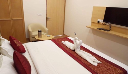 Superior Room, 1 Double Bed, Non Smoking, City View