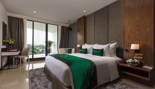 Deluxe King Room