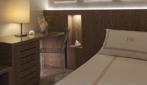 Deluxe Room, 2 Bedrooms, 2 Bathrooms, Garden View
