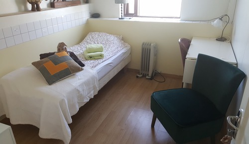 Standard Single Room, Shared Bathroom (Room 1)