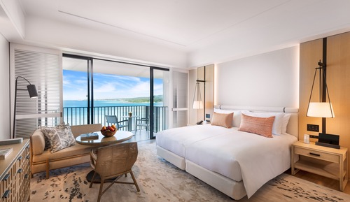 Premier Club Ocean Front King with Lounge access