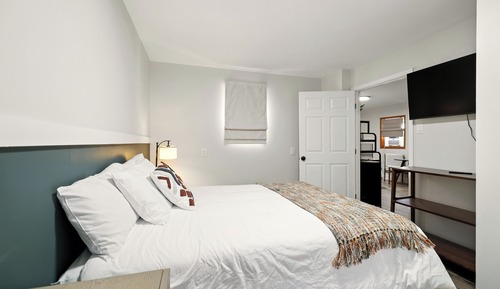 Suite, 2 Queen Beds, Non Smoking
