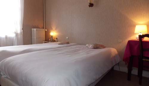 Economy Room, 2 Twin Beds