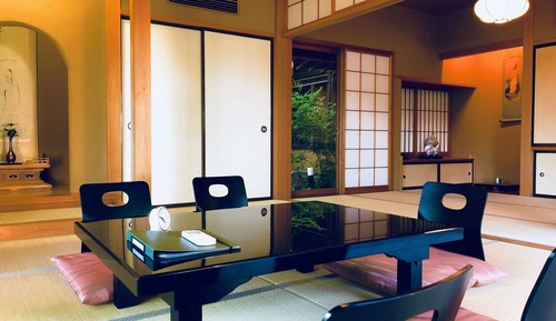 Family Room, Private Bathroom