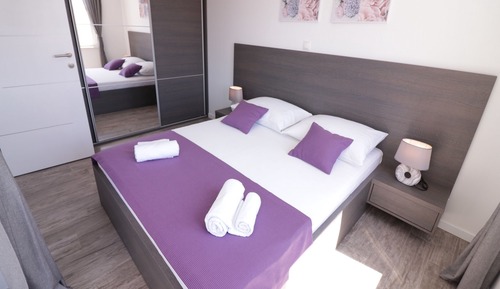 Deluxe Double Room, Non Smoking, Pool Access