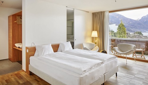 Deluxe Double Room, Lake View