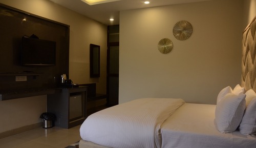 Super Deluxe Room