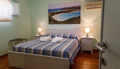 Classic Room, 1 Queen Bed, Non Smoking