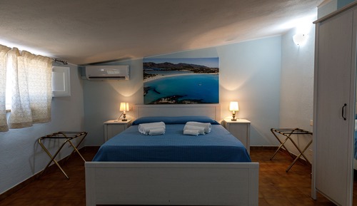 Deluxe Room (Bagno esterno / External Bathroom)