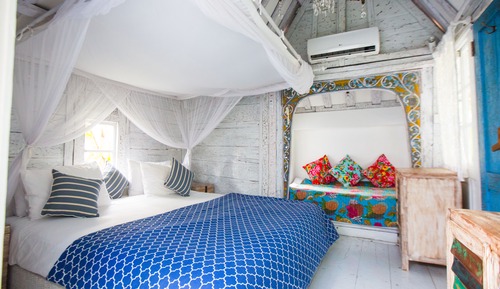 Honeymoon Cottage, 1 King Bed, Private Pool, Beachside