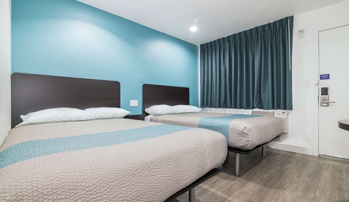 Deluxe Room, 2 Double Beds, Smoking, Refrigerator & Microwave