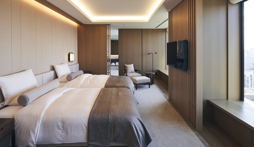 Royal Suite (Breakfast & Club Lounge Access) 201sqm