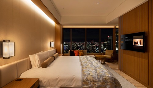 Club Bath with view King (Breakfast & Club Lounge Access) 48sqm