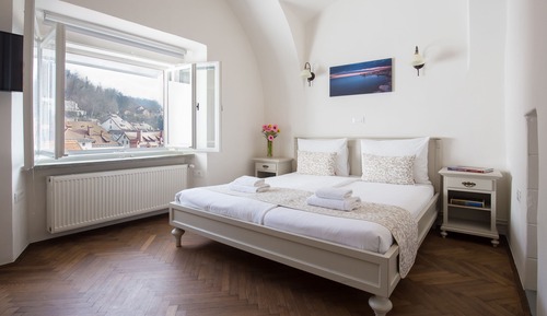 Apartment, 2 Bedrooms (The Castle View No.1)