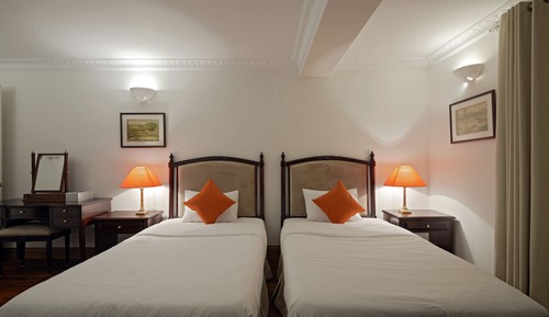Luxury Twin Room