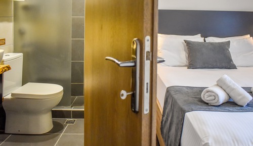 Deluxe Double Room, Balcony, City View
