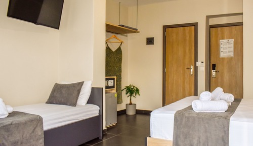Deluxe Triple Room, Balcony, City View