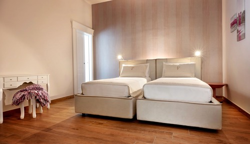 Deluxe Twin Room, Hill View