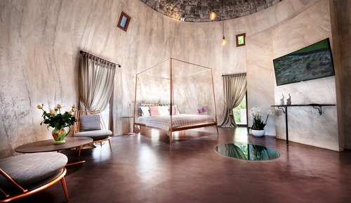 Suite, Sea View