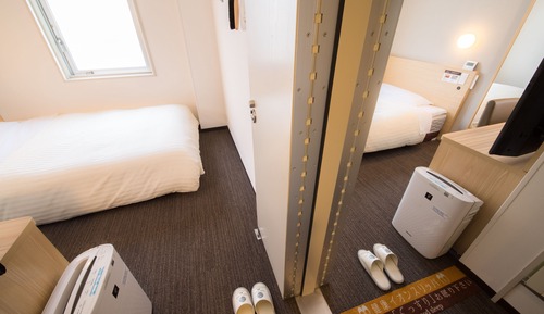 Standard Double Room, Smoking