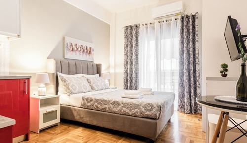 Studio, Balcony (Modern)