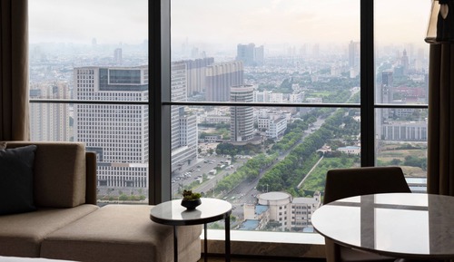 Room, 1 King Bed, City View