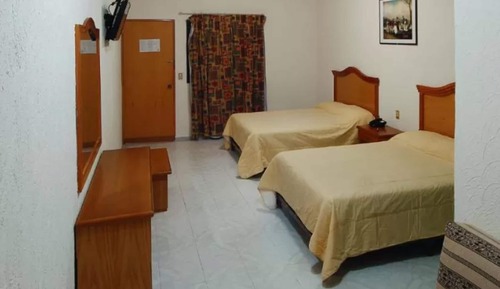 Standard Room, 2 Double Beds