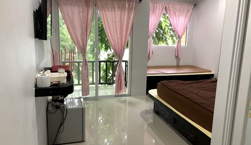 Basic Double Room, 1 Double Bed, Lanai, Valley View