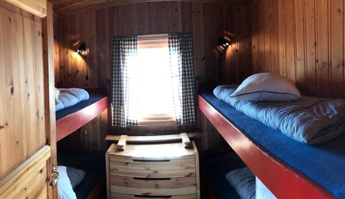 Traditional Cottage, Multiple Beds, Lake View, Lakeside