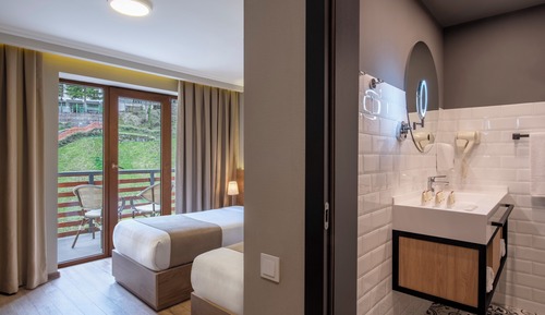Standard Triple Room, Mountain View