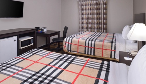 Standard Room, 2 Queen Beds, Non Smoking