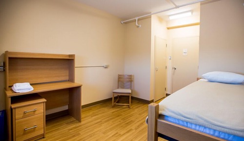 Single Room, 1 Twin Bed, Shared Bathroom