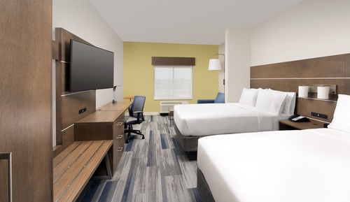 Suite, 2 Queen Beds, Accessible (Comm, Accessible Tub)