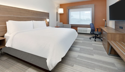 Standard Room, 1 King Bed