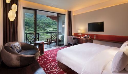 Deluxe Room, 1 King Bed