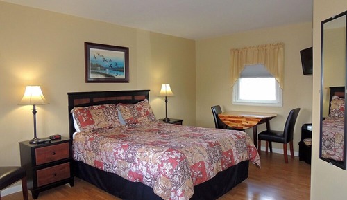 Queen Room