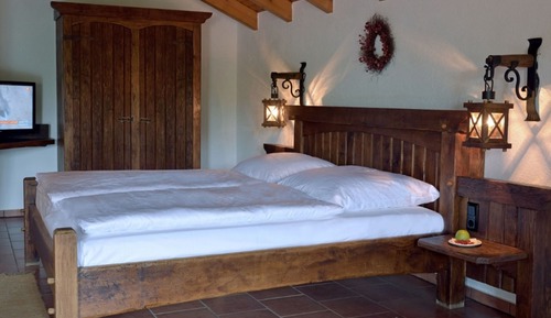 Standard Double Room, 1 Queen Bed, Hill View