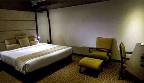 Deluxe Suite, 1 King Bed